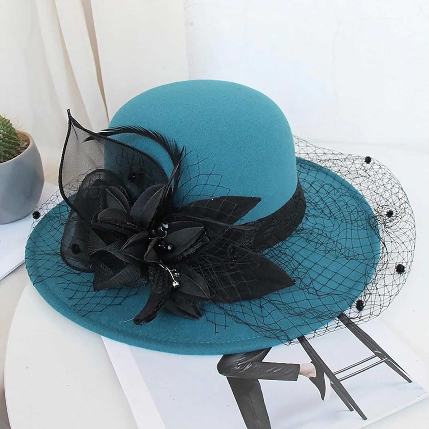Women's Imitation Wool Fel Flowers Church Bowler Hats Women Solid Color Winter Hat Wool Cloche Bucket with Bow