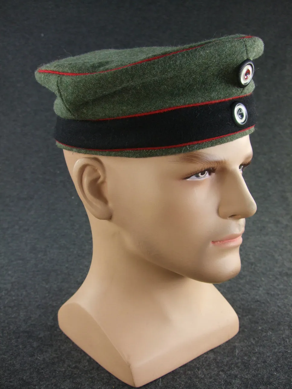 WW1 German EM Beret Cap M1910 Black Band   Red Piping